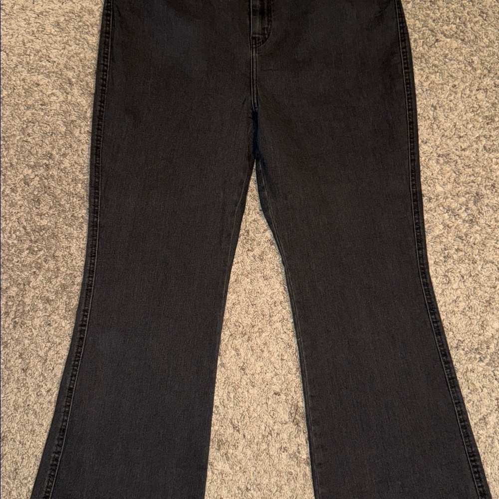 🖤NWOT LEVI STRAUSS SIGNATURE BLACK HERITAGE HIGH-RISE FLARE SIZE 16🖤 - Picture 3 of 13